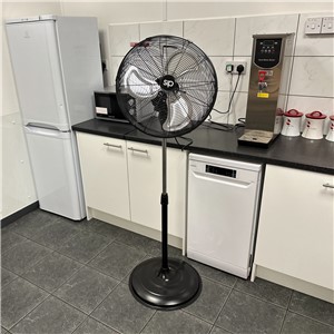 SIP 18" Oscillating Pedestal Fan